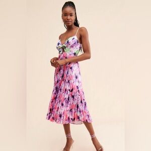 Midi Dress with pleated skirt size S,wedding guest, resortwear adjustable straps